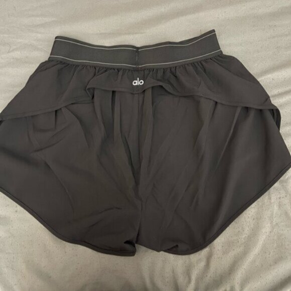 💗Alo Yoga Match Point Short Black (Size M)💗 - Picture 4 of 6
